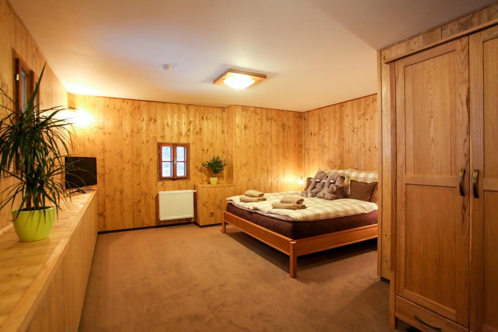 Residence Buffalo Spindleruv Mlyn Room photo